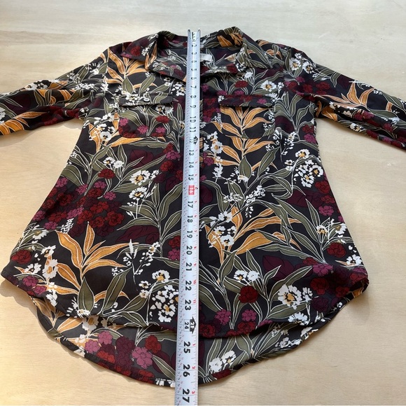 LOFT Petite XXS Button Up Blouse Office Work Business Top Floral Long Sleeve - Picture 9 of 9